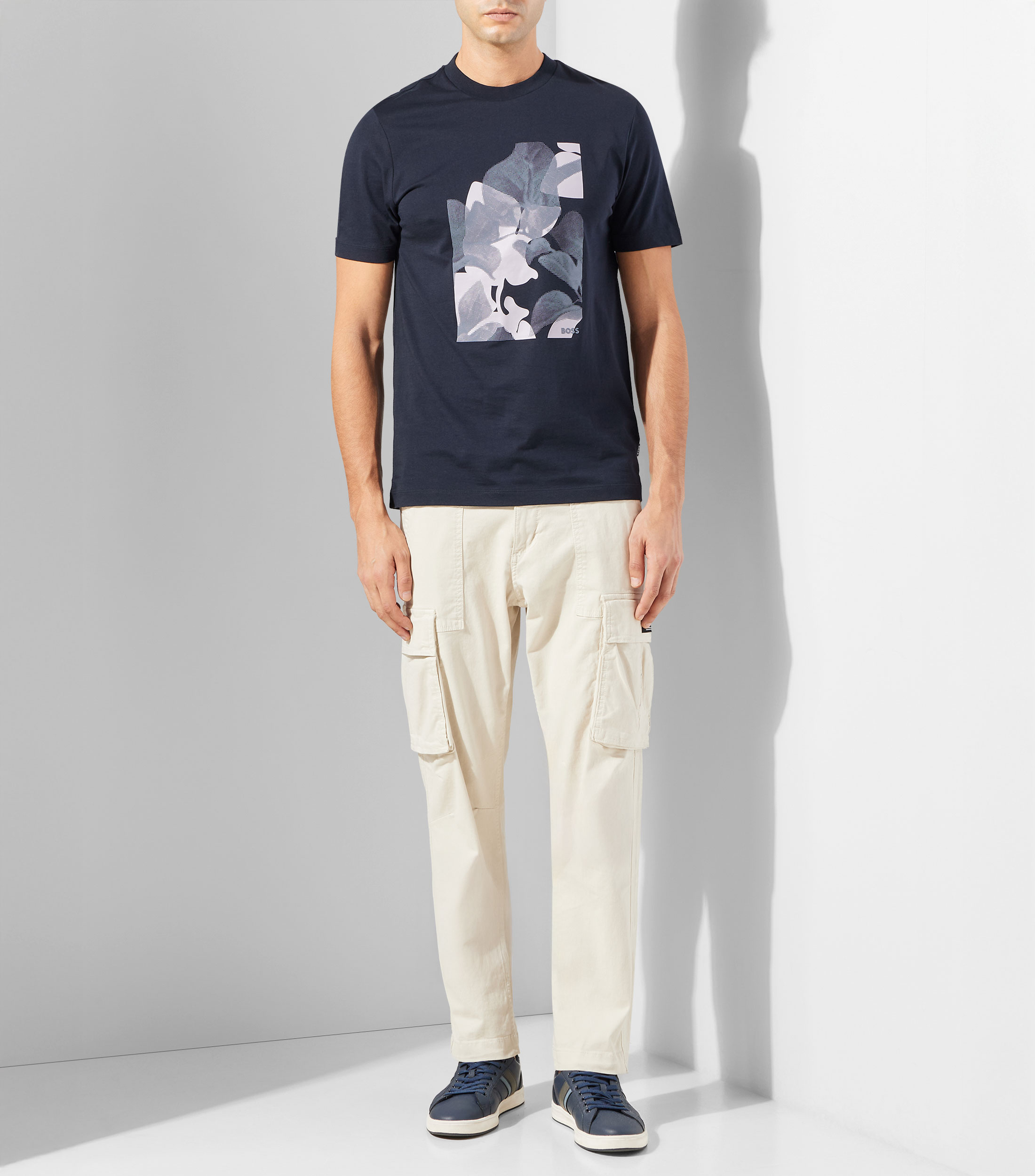 Playera cuello redondo manga corta estampada Hombre